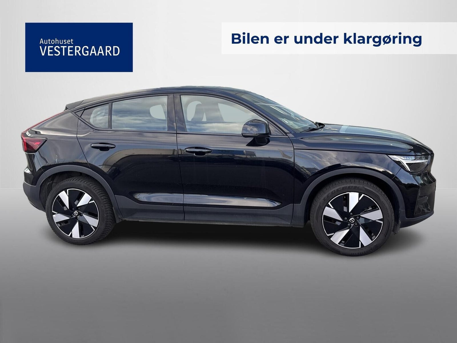 Sort Volvo C40 fra 2023