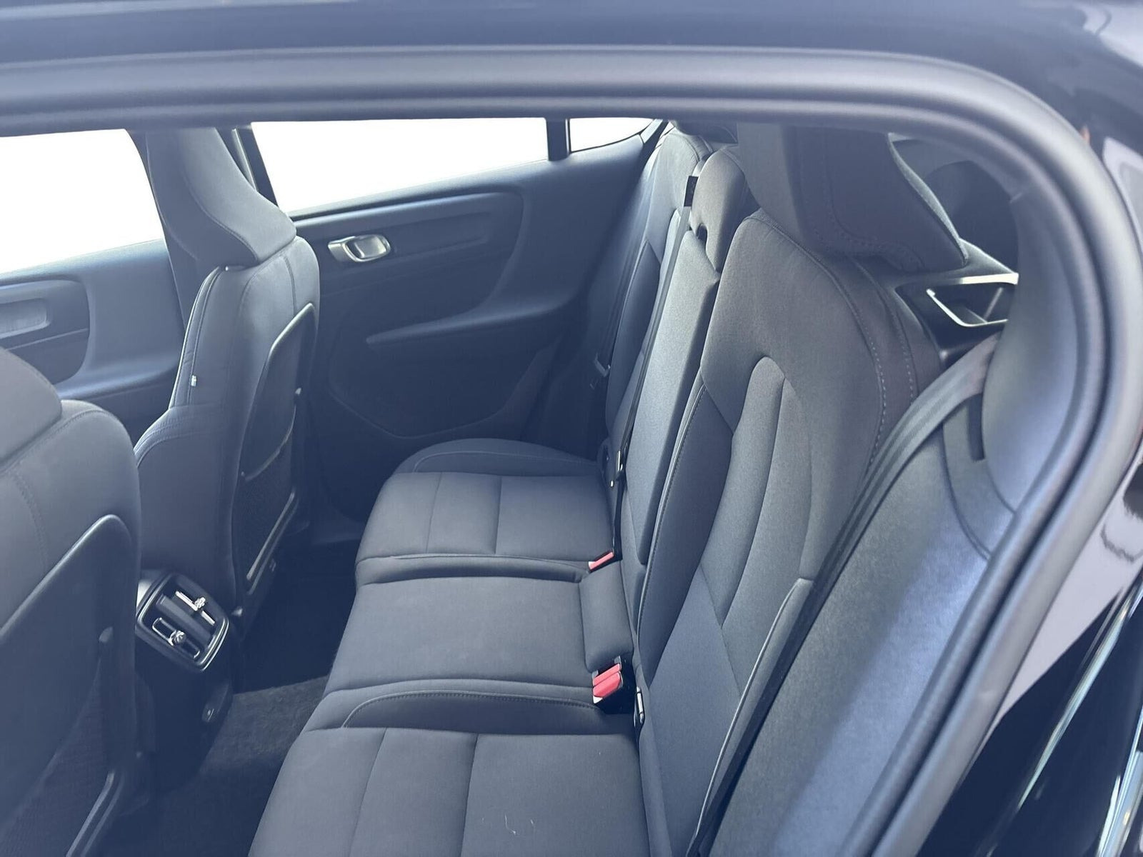Sort Volvo C40 fra 2023