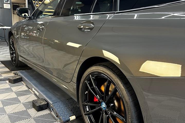 undefined BMW 330e fra 2022