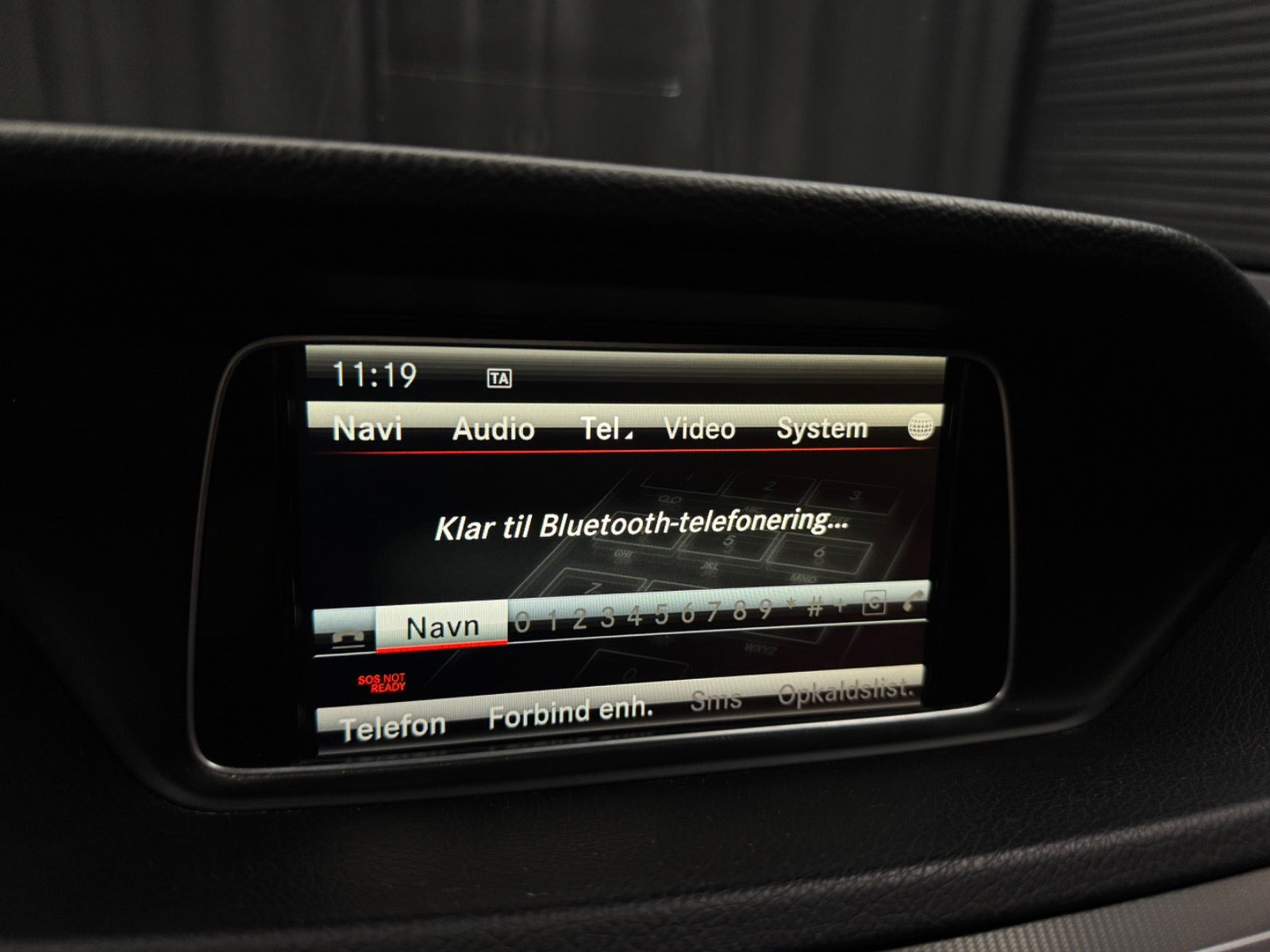 Sort Mercedes E250 fra 2015