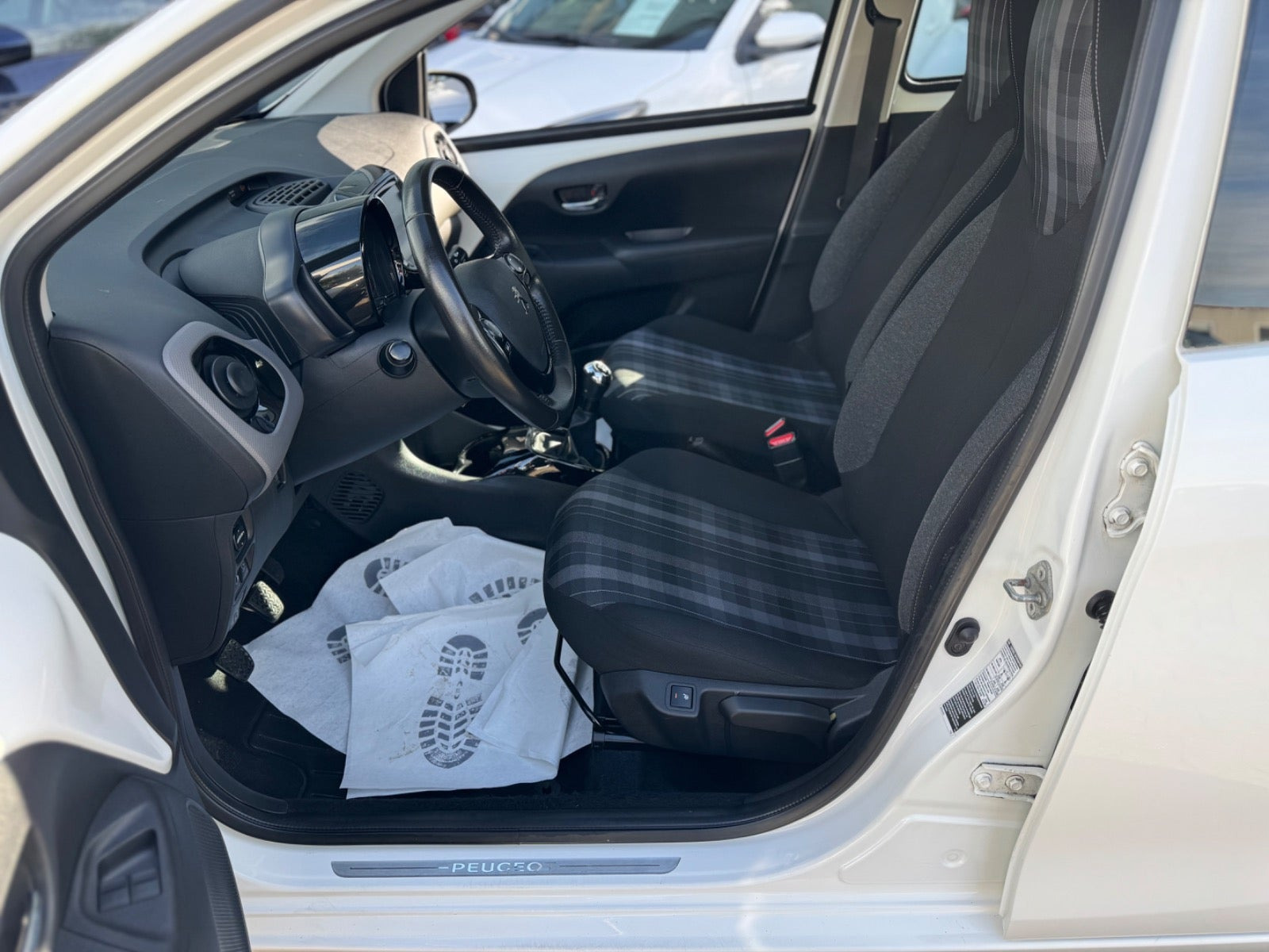 Hvid Peugeot 108 fra 2018
