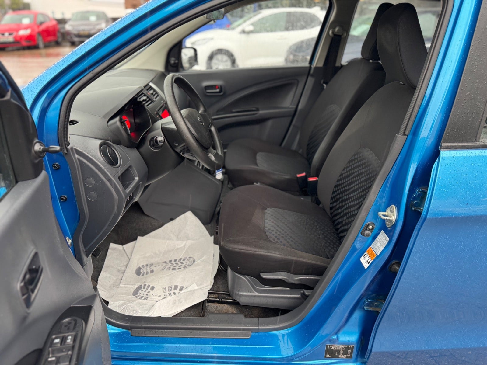 Blå Suzuki Celerio fra 2015