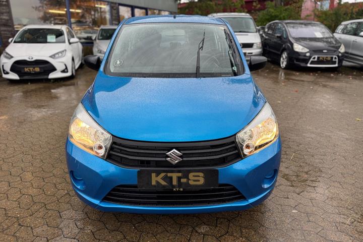 Blå Suzuki Celerio fra 2015
