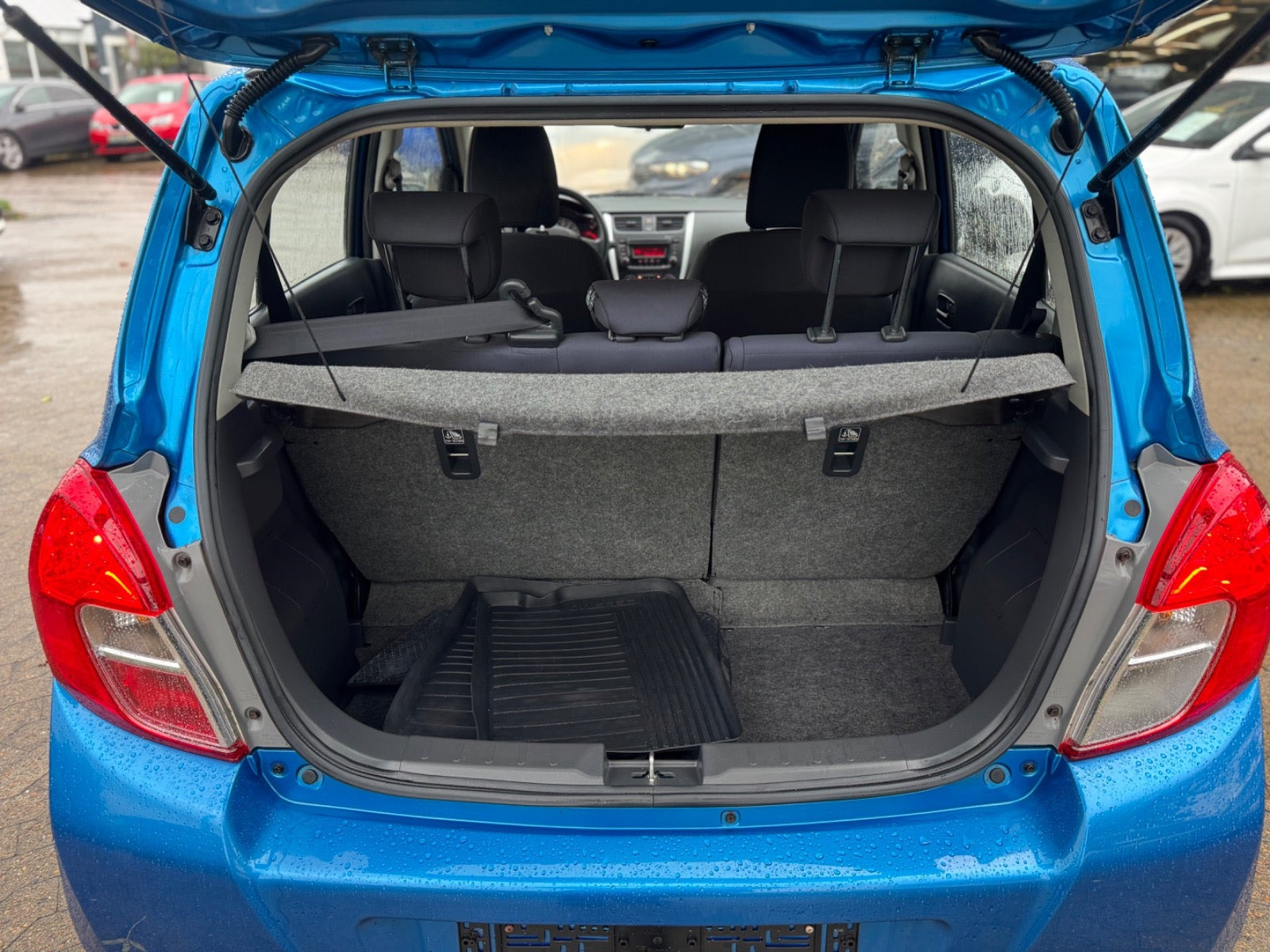 Blå Suzuki Celerio fra 2015