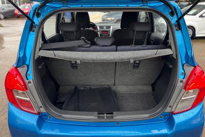 Blå Suzuki Celerio fra 2015