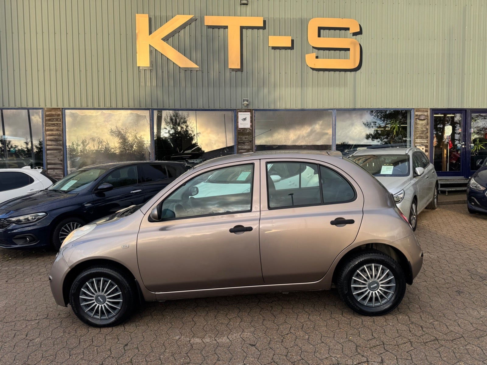 undefined Nissan Micra fra 2006