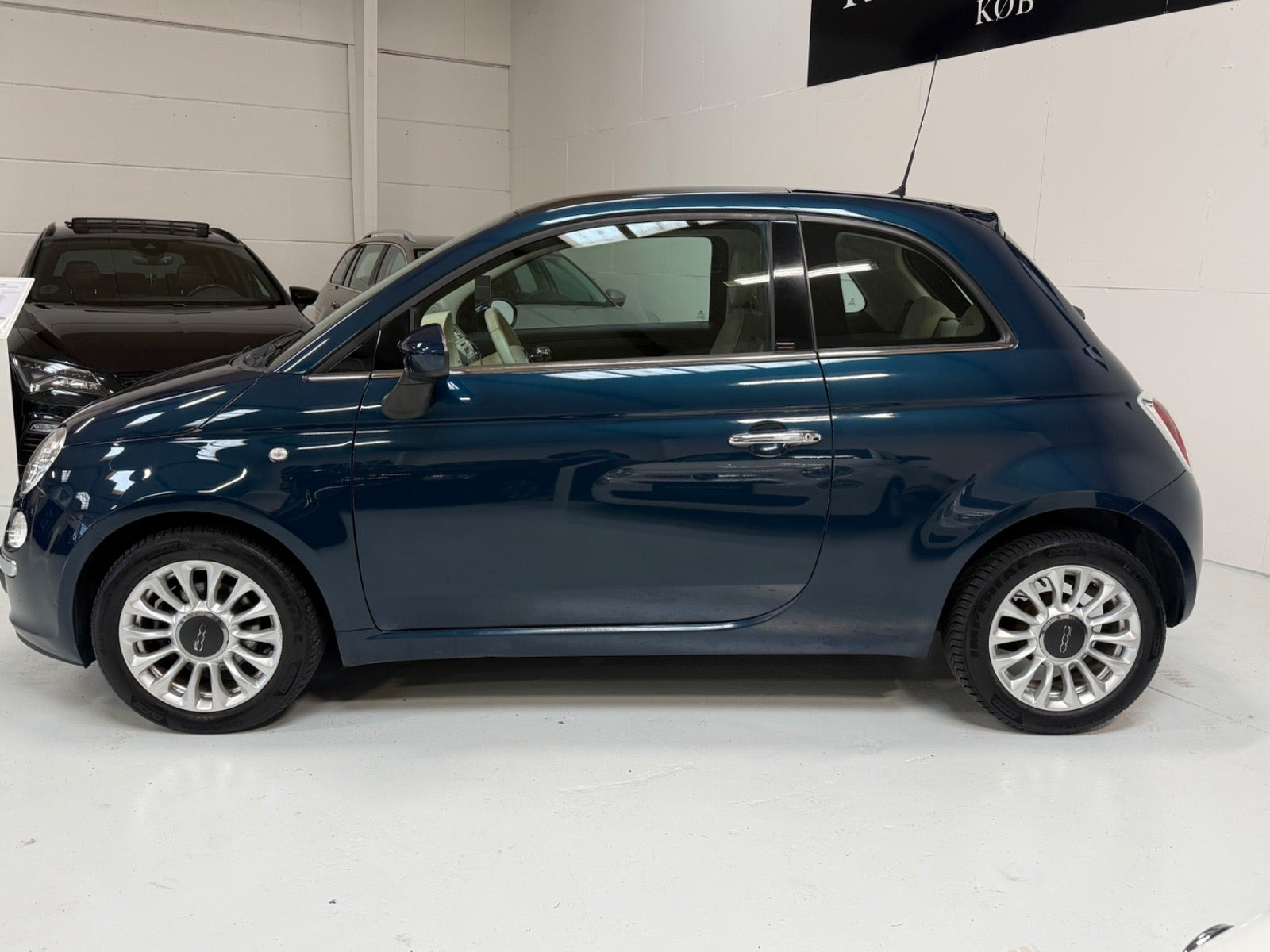 Grøn Fiat 500 fra 2013