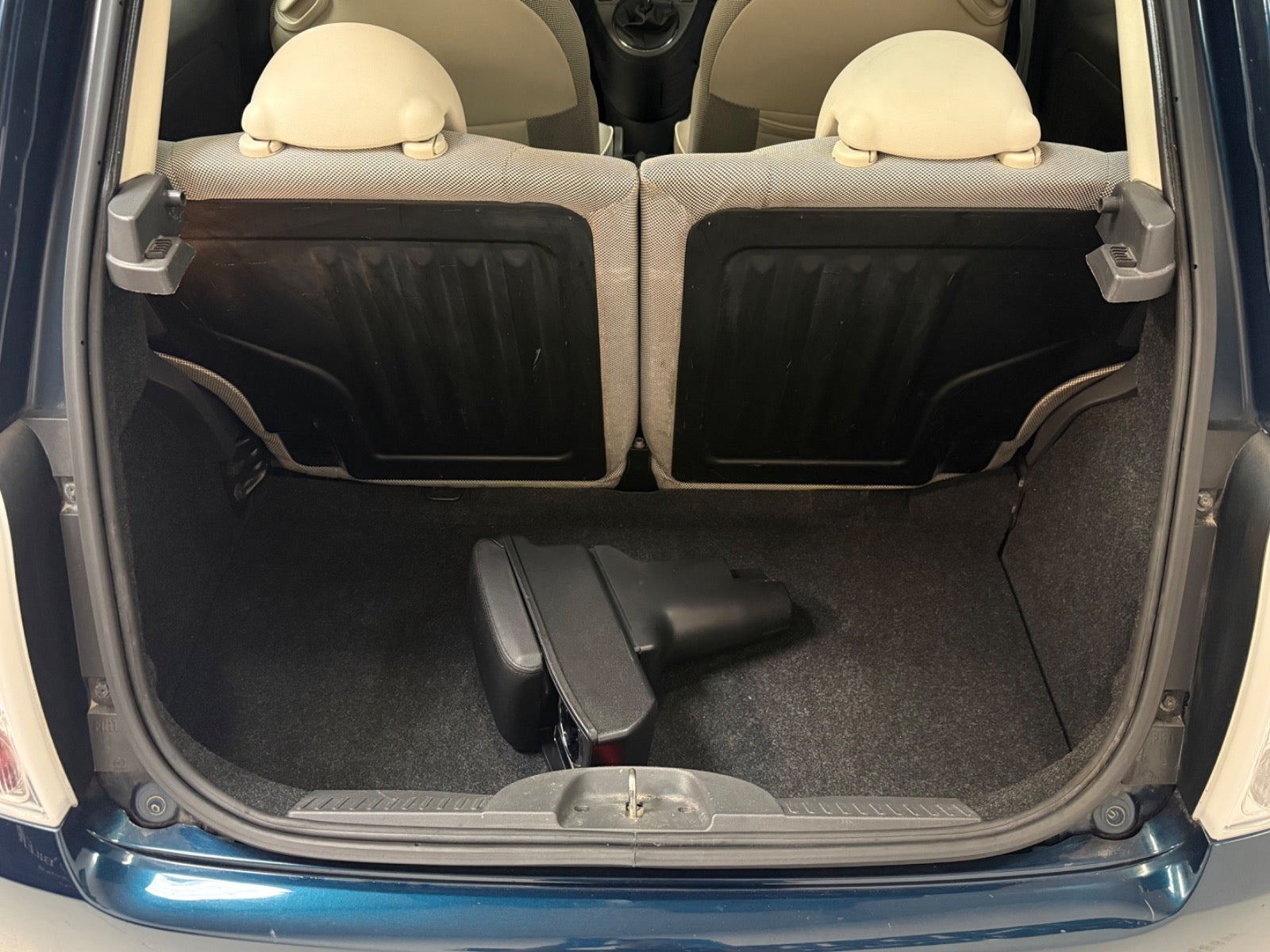 Grøn Fiat 500 fra 2013