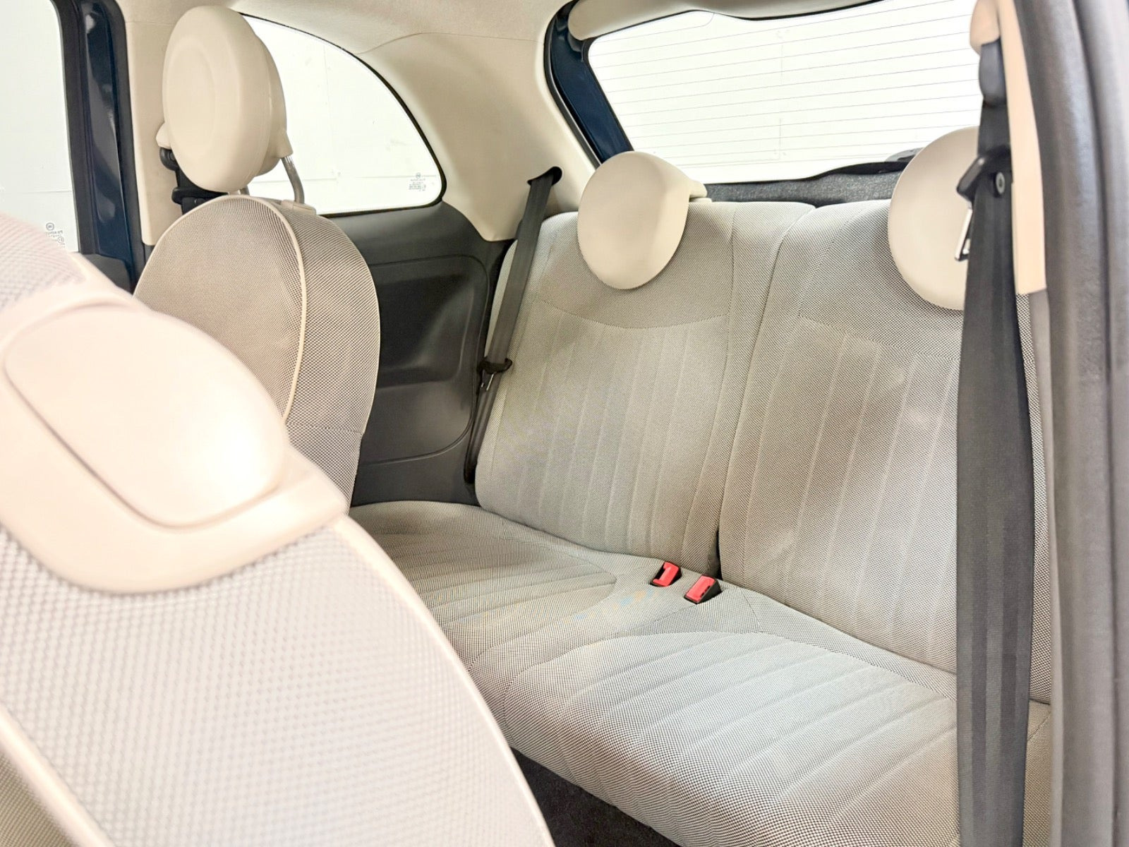 Grøn Fiat 500 fra 2013