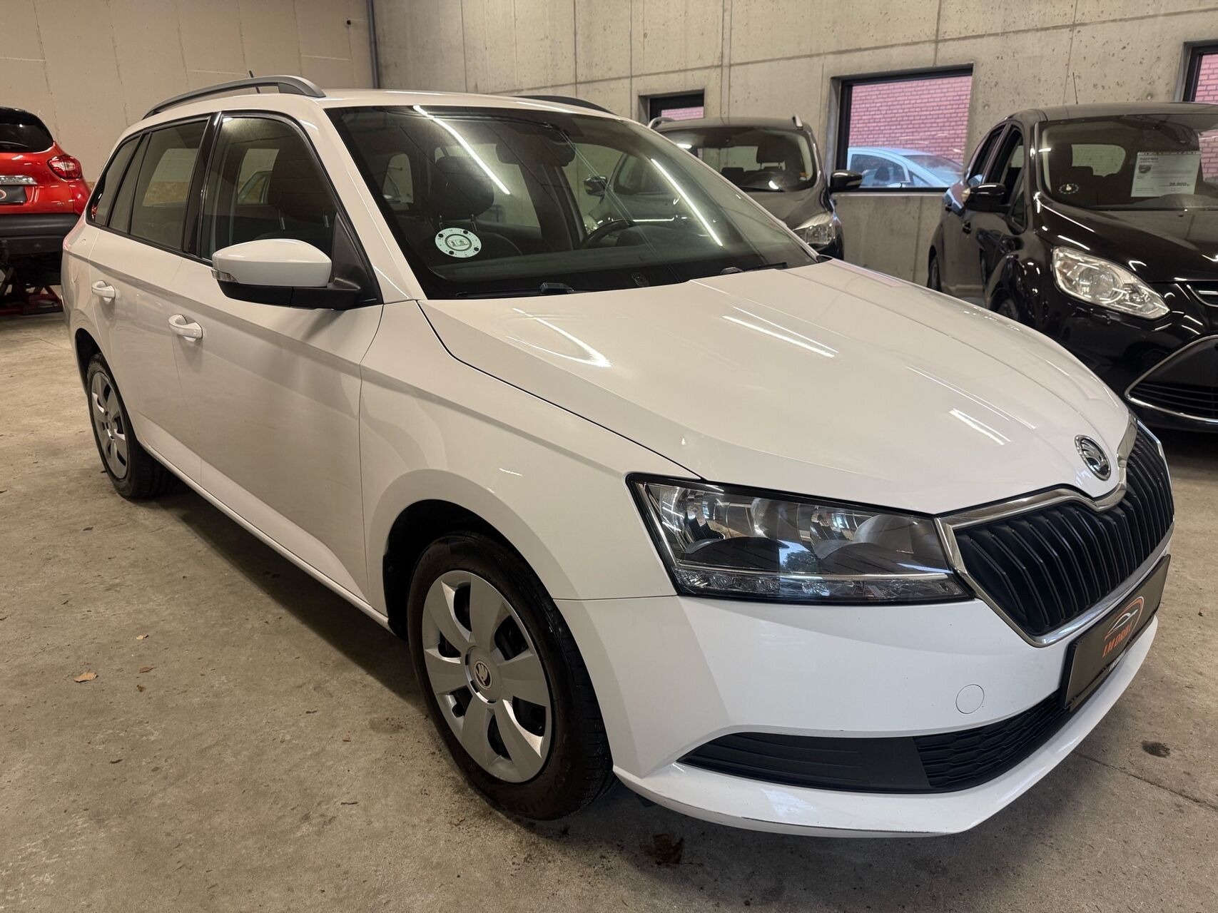 Hvid Skoda Fabia fra 2019