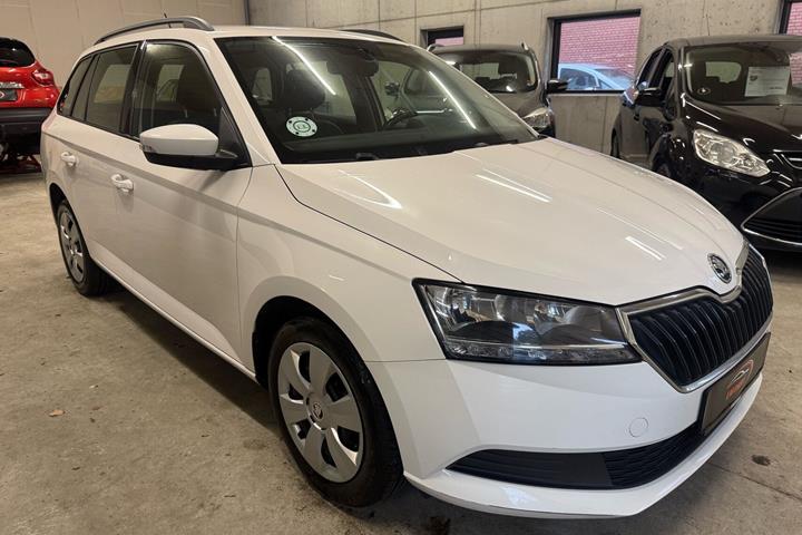Hvid Skoda Fabia fra 2019