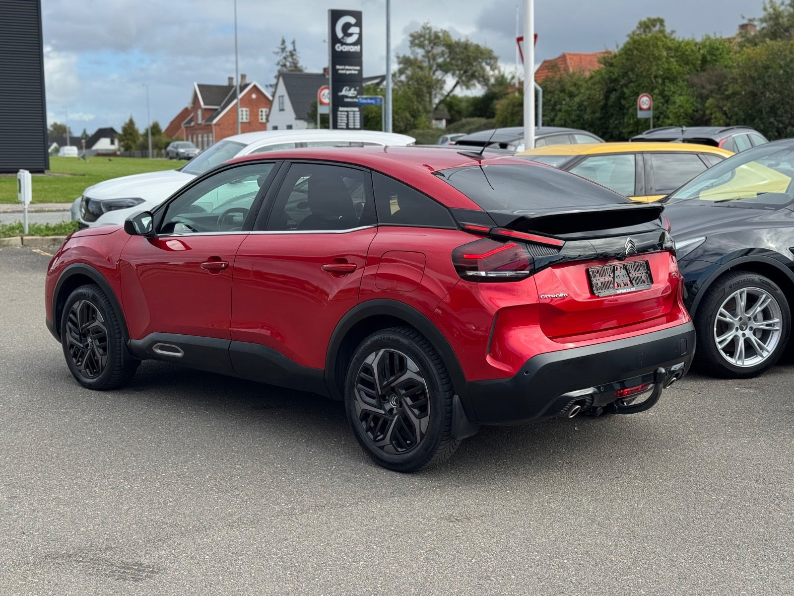 Rød Citroën C4 fra 2021