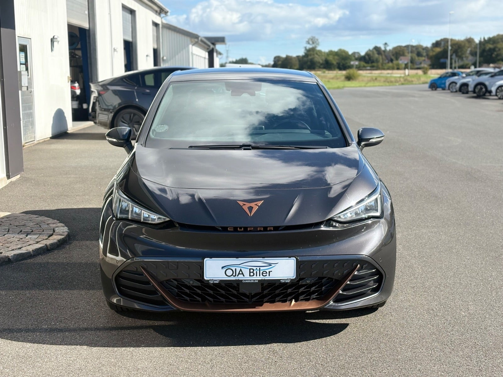 Grå Cupra Born fra 2022