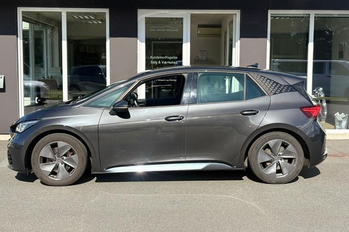 Grå Cupra Born fra 2022
