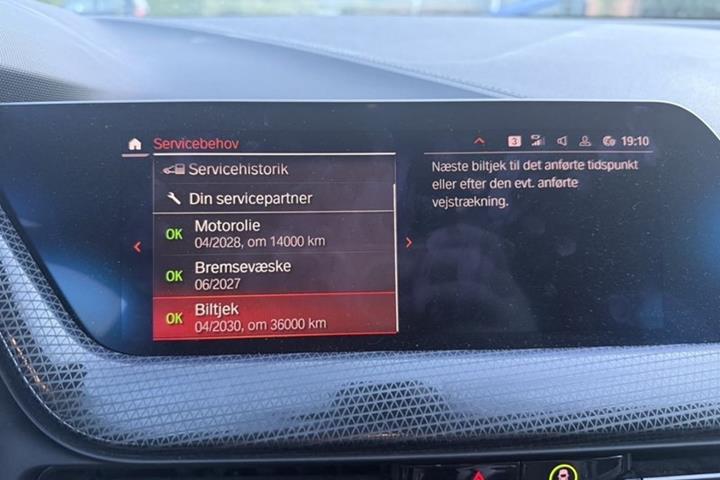 undefined BMW 118d fra 2021