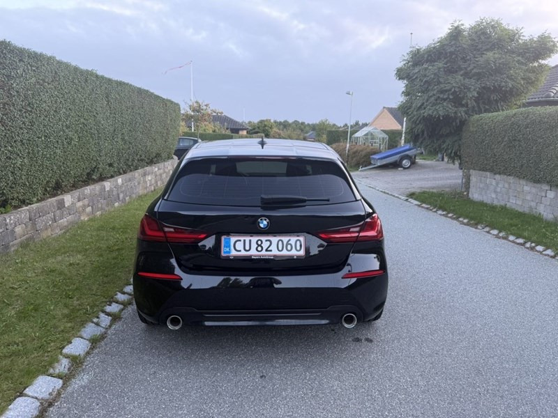 undefined BMW 118d fra 2021