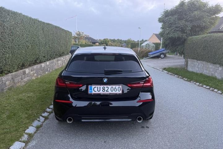 undefined BMW 118d fra 2021