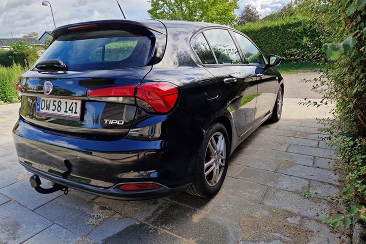 undefined Fiat Tipo fra 2017
