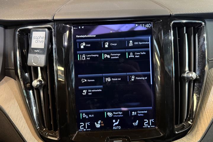 Blå Volvo XC60 fra 2021