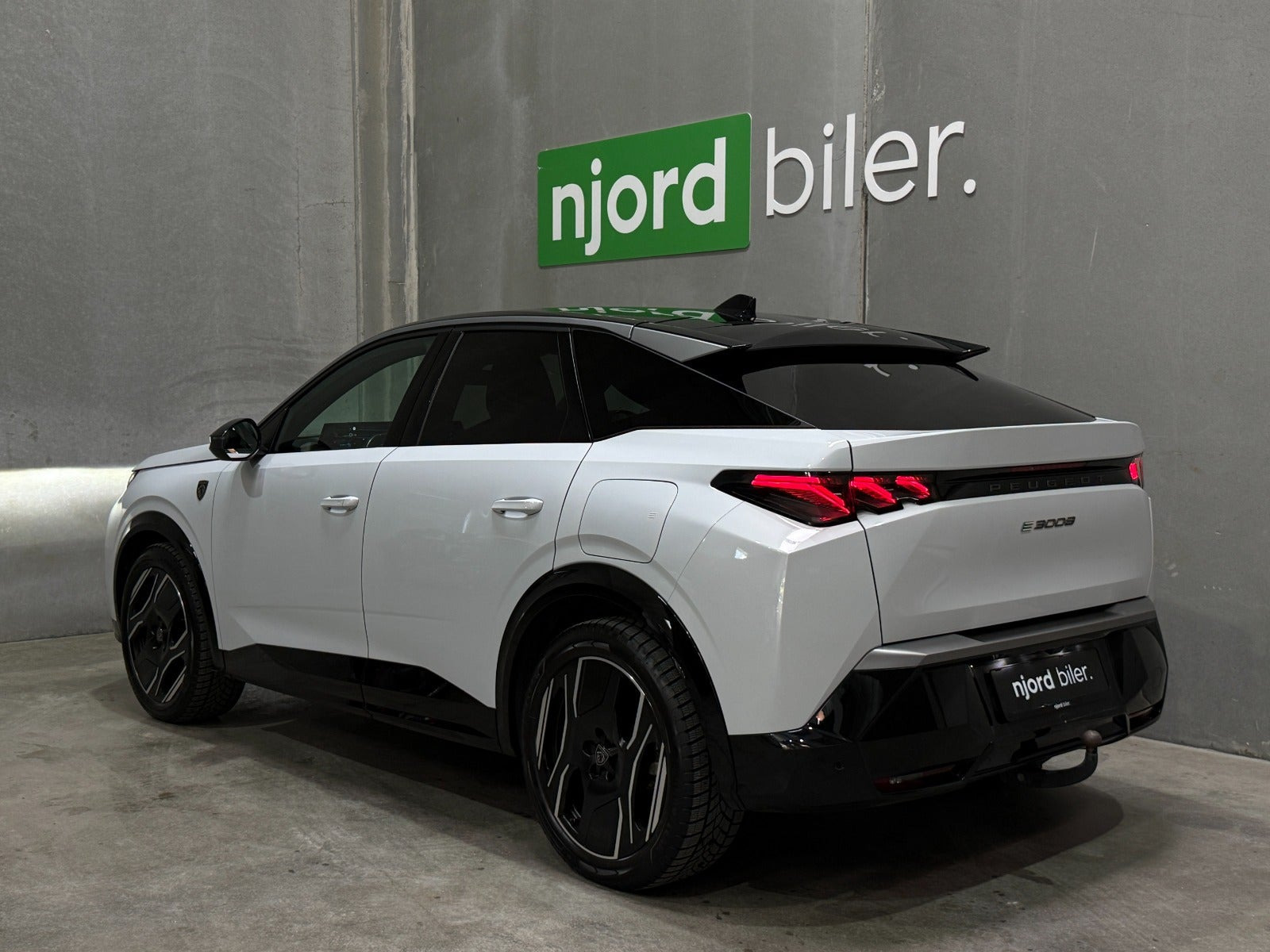 undefined Peugeot e-3008 fra 2024