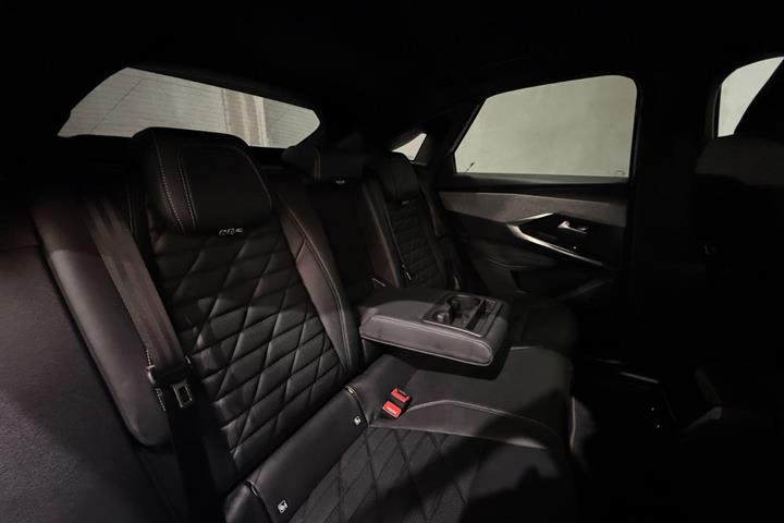 undefined Peugeot e-3008 fra 2024