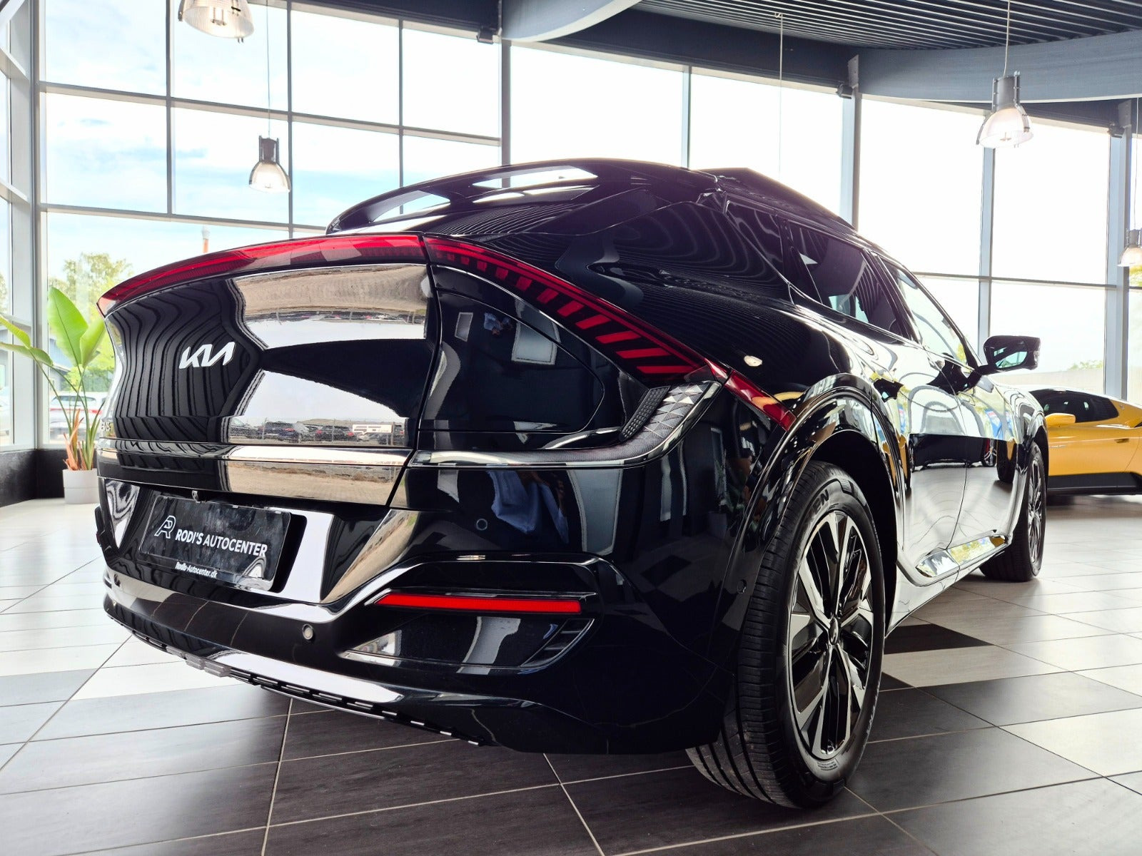 Sort Kia EV6 fra 2022