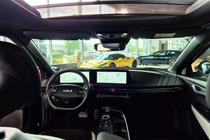 Sort Kia EV6 fra 2022
