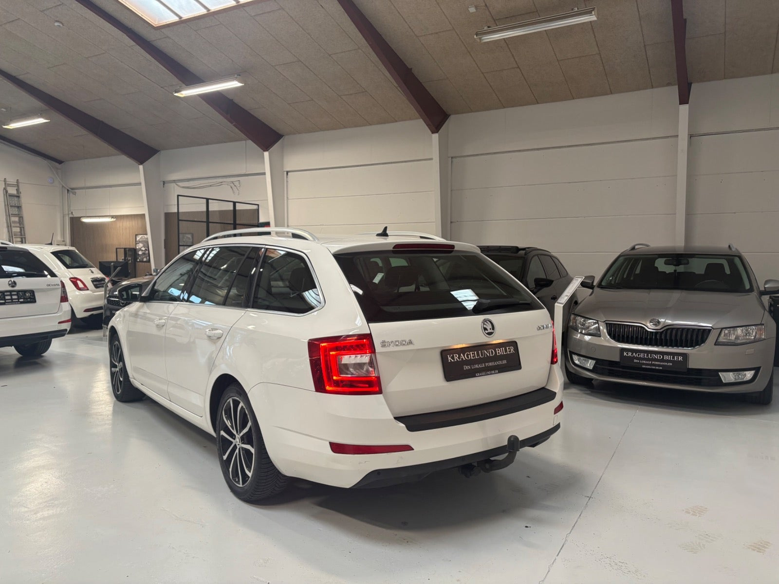 Grøn Skoda Octavia fra 2014