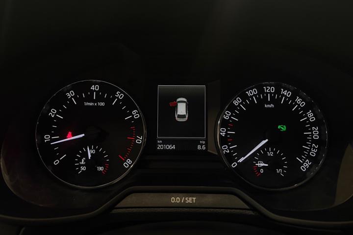Grøn Skoda Octavia fra 2014