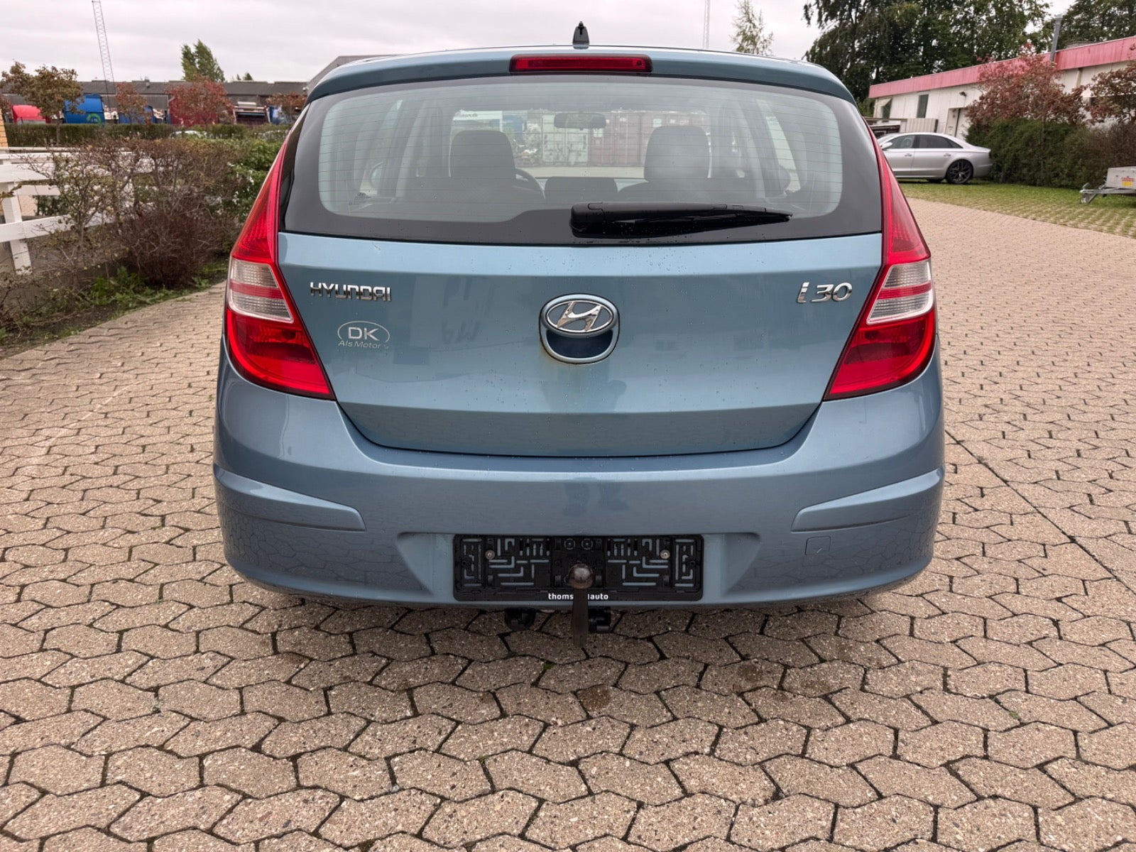 Rød Hyundai i30 fra 2009