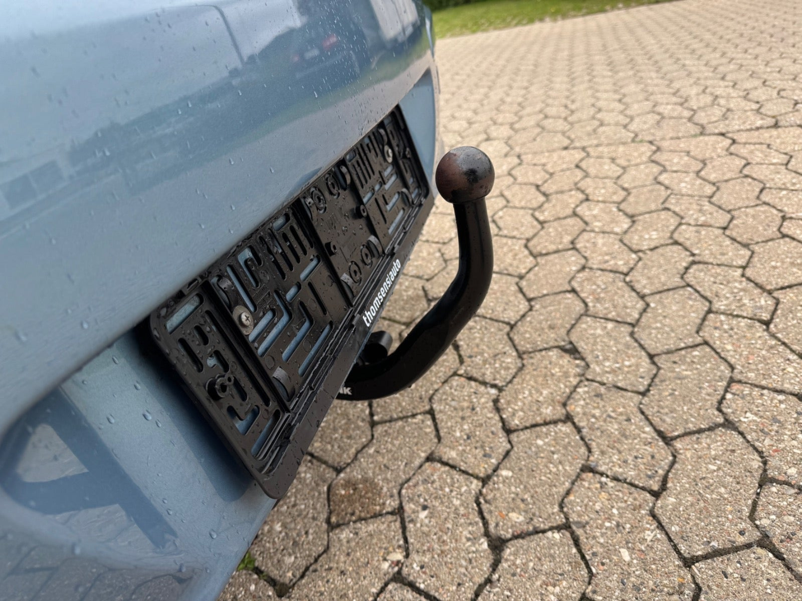 Rød Hyundai i30 fra 2009