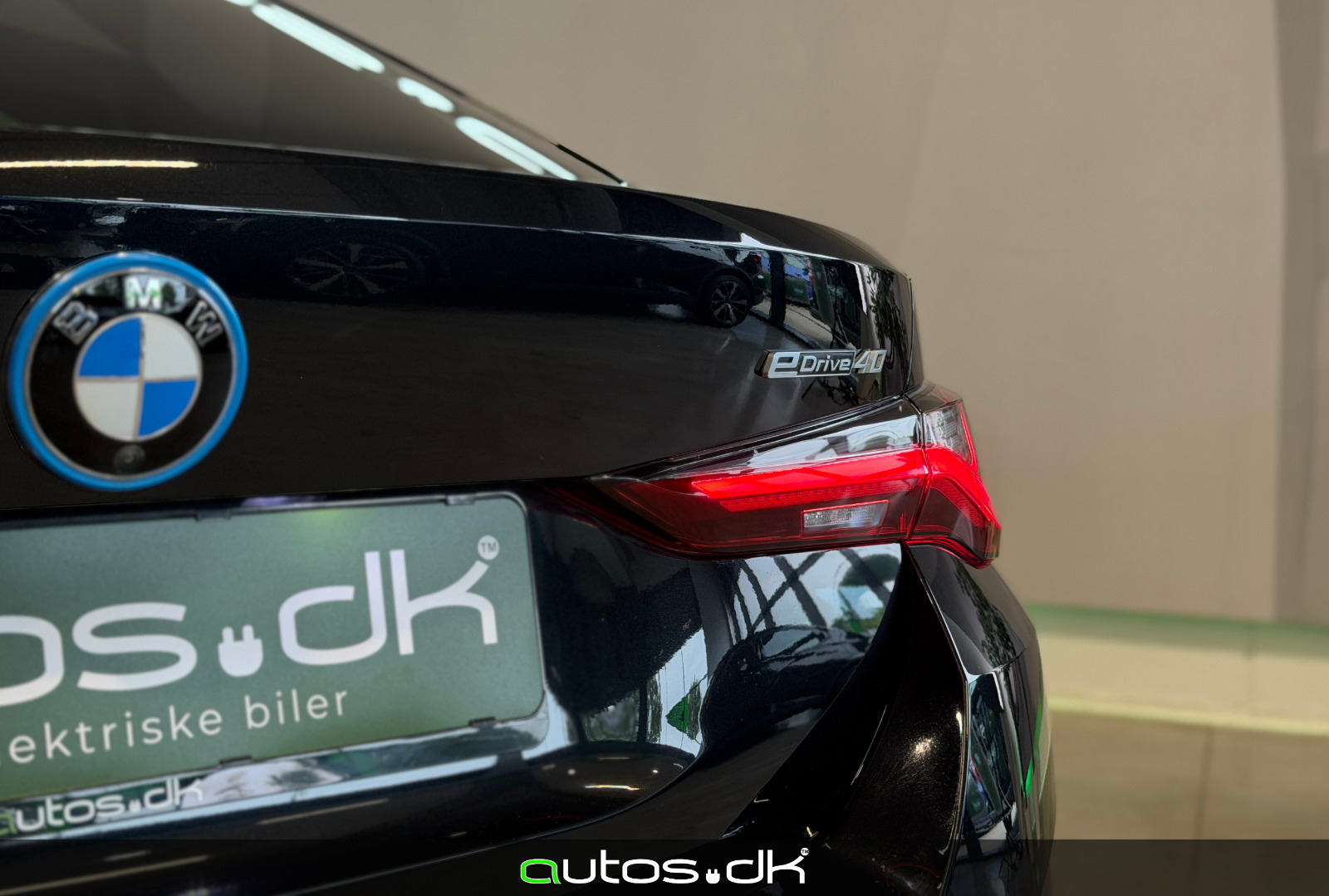 Sort BMW i4 fra 2023