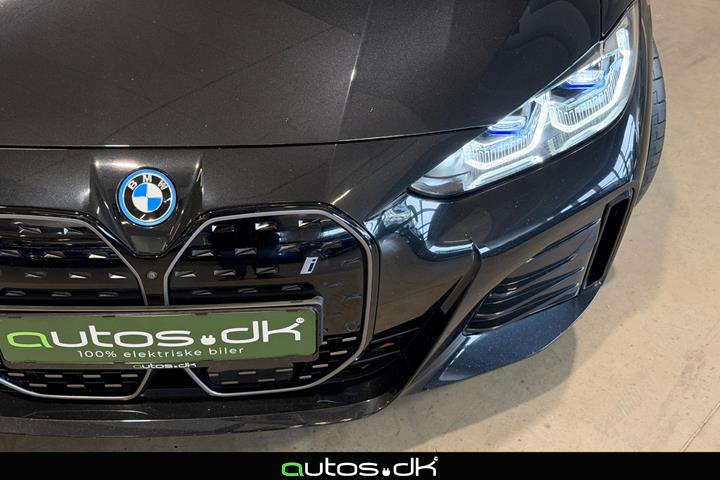 Sort BMW i4 fra 2023