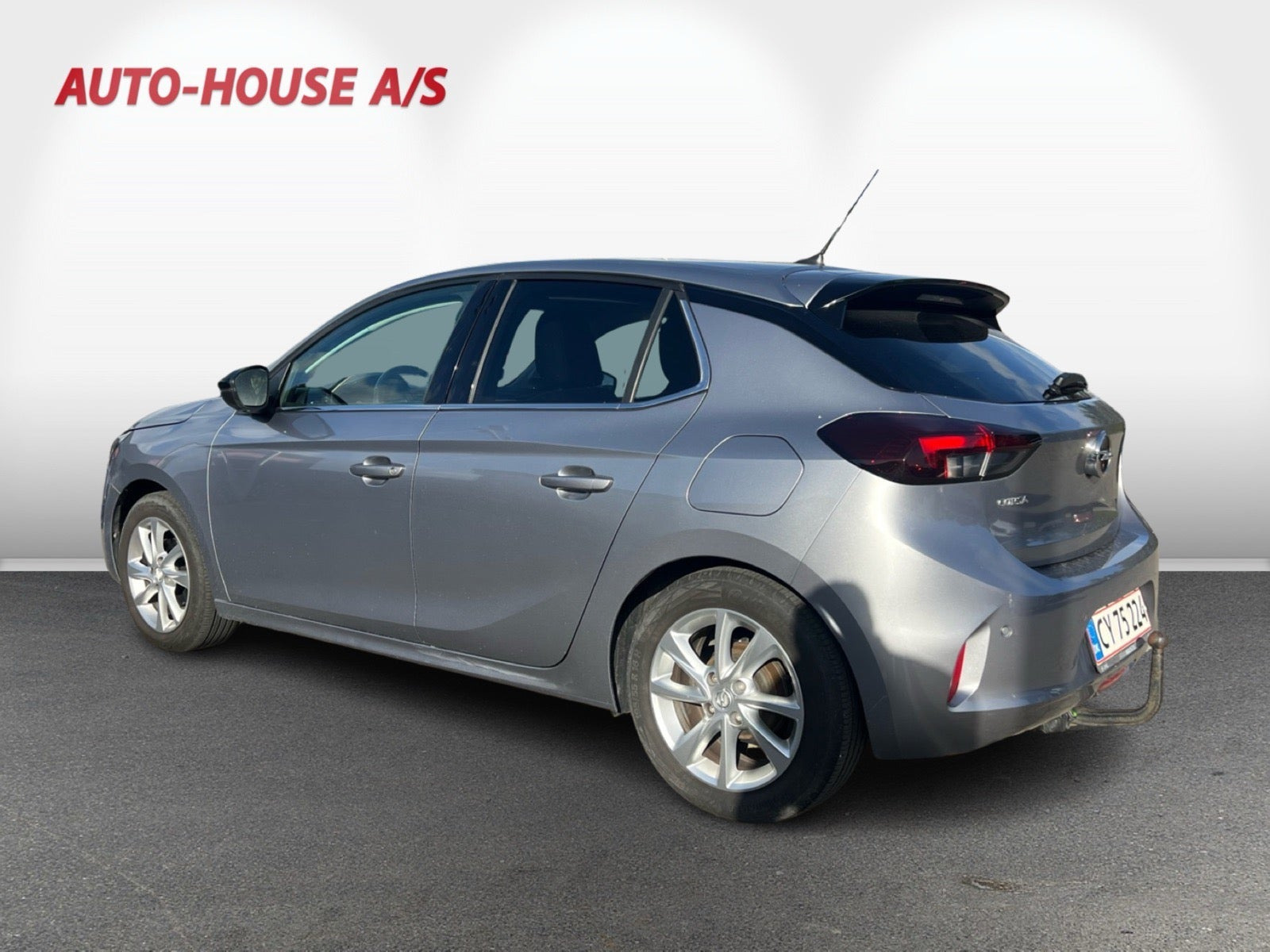 Sølv Opel Corsa fra 2021