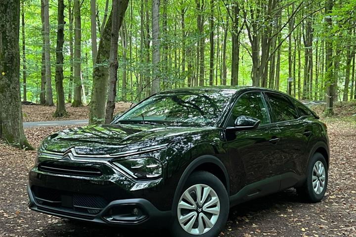 Sort Citroën C4 fra 2022