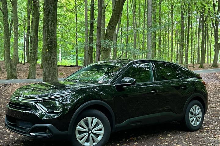 Sort Citroën C4 fra 2022