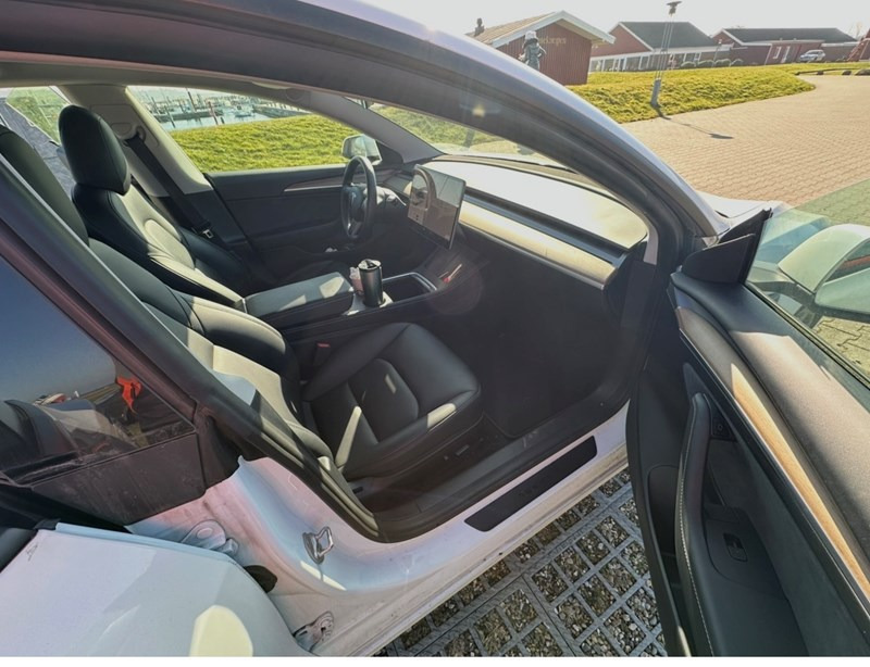 Tesla Model 3 Long Range Dual Motor
