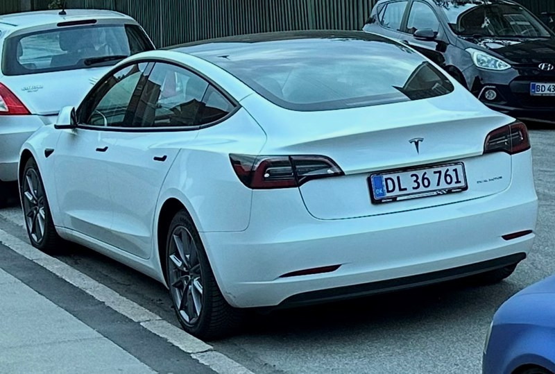 undefined Tesla Model 3 fra 2021