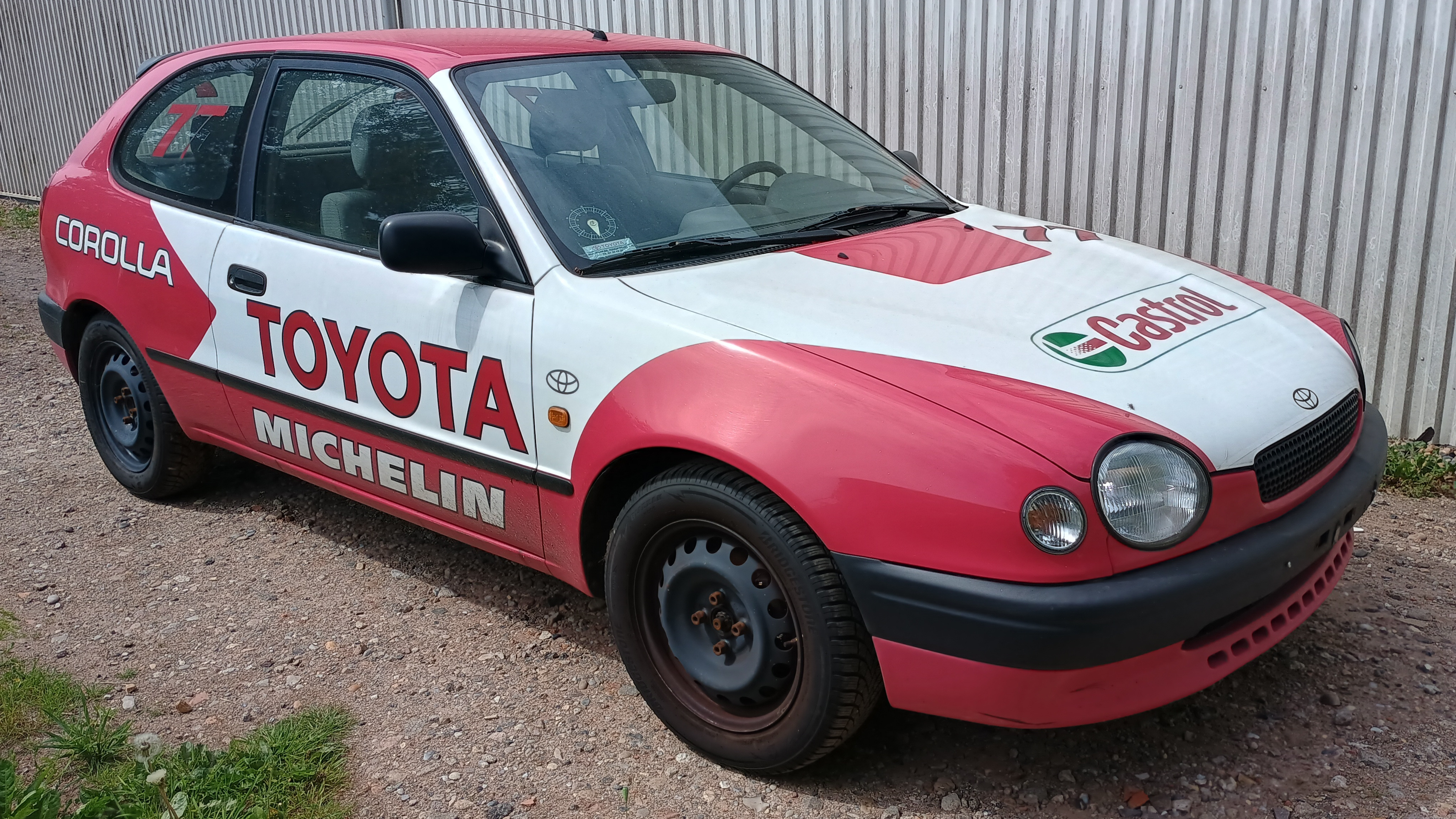undefined Toyota Corolla fra 1998