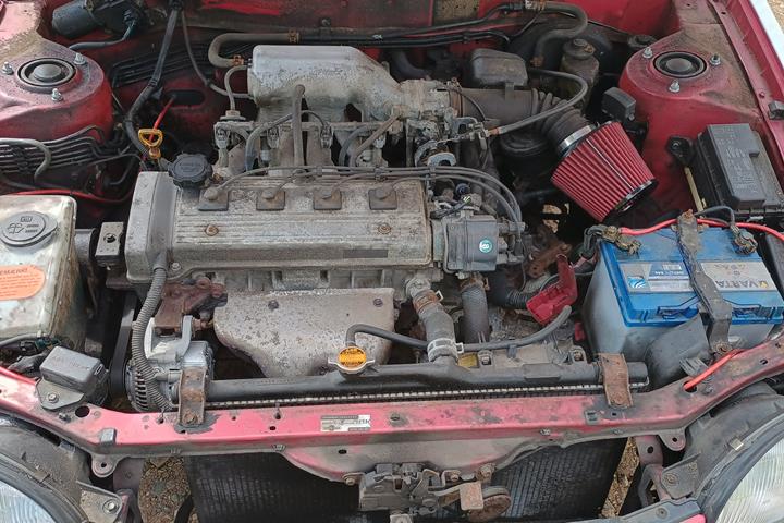 undefined Toyota Corolla fra 1998