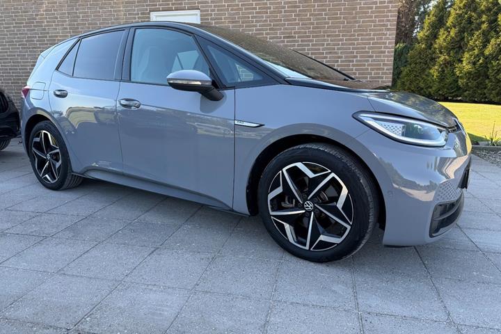 Grå VW ID.3 fra 2022