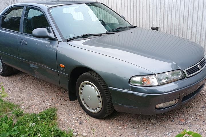 undefined Mazda 626 fra 1994