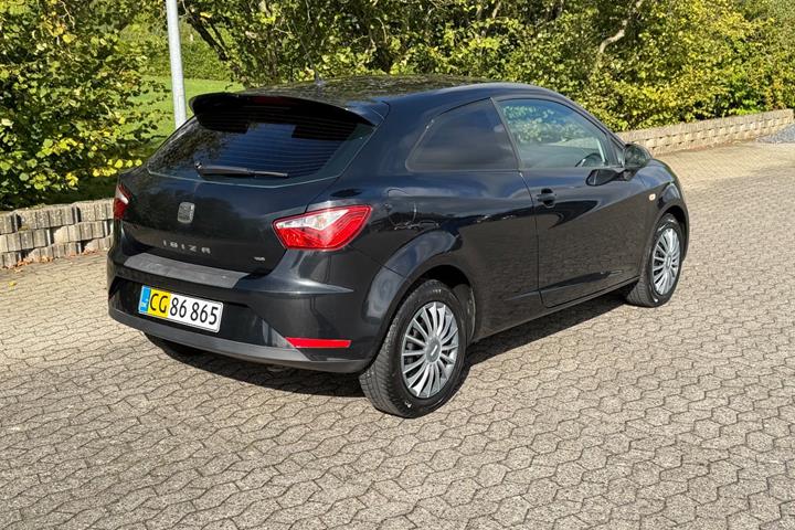 Sort Seat Ibiza fra 2014