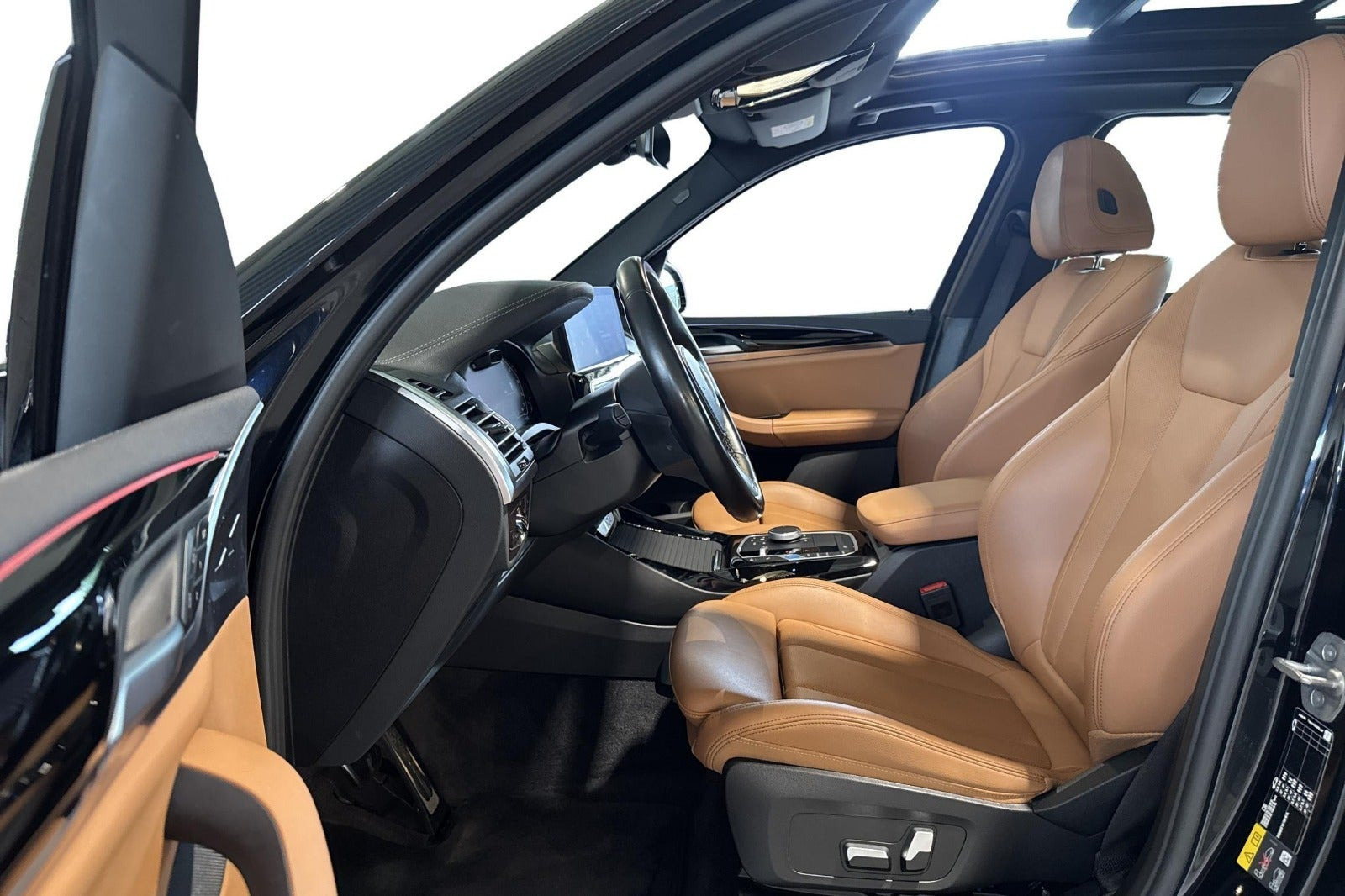 Sort BMW iX3 fra 2023