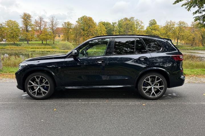 undefined BMW X5 fra 2021