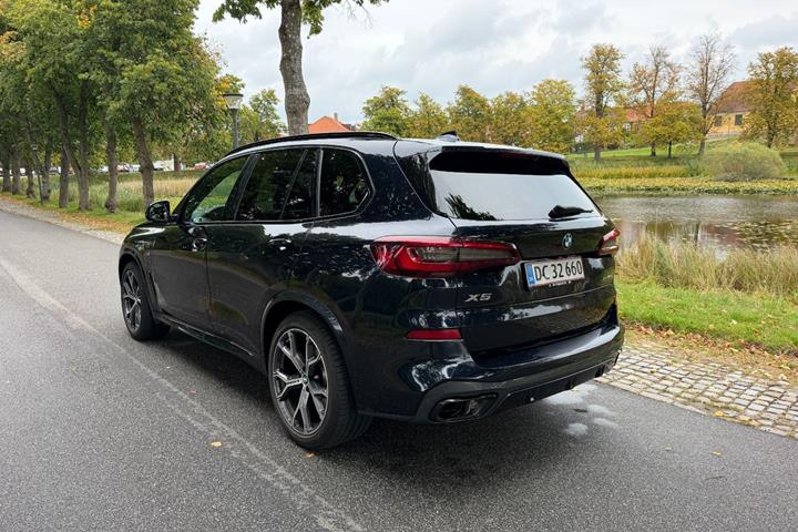 undefined BMW X5 fra 2021