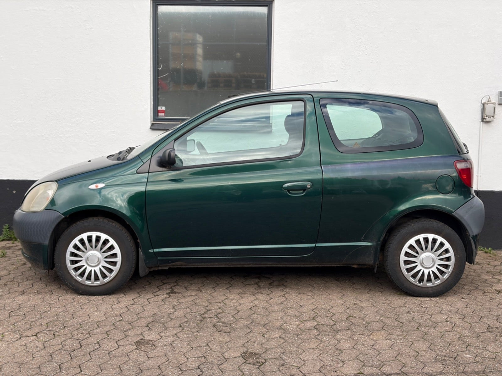 undefined Toyota Yaris fra 2002