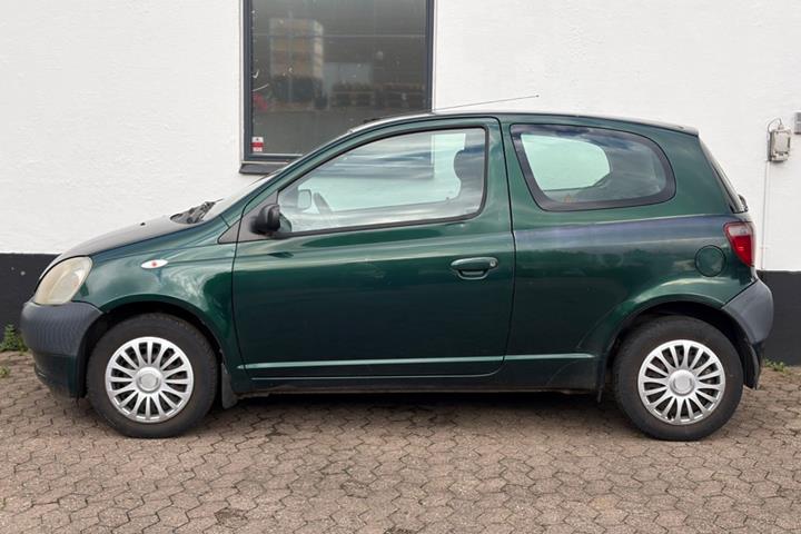 undefined Toyota Yaris fra 2002