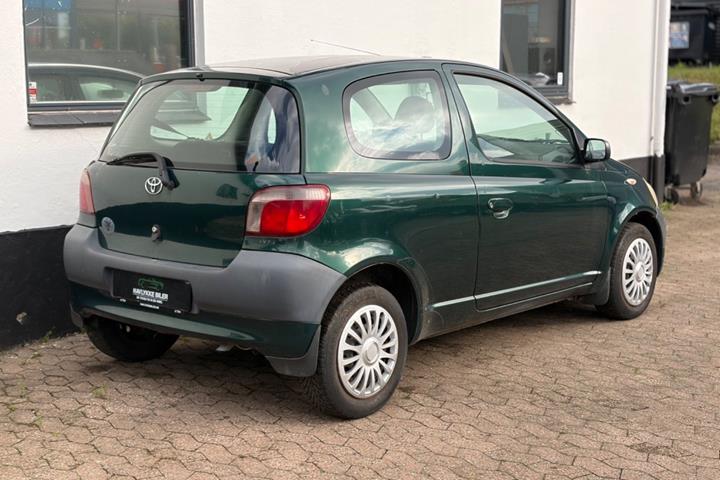 undefined Toyota Yaris fra 2002