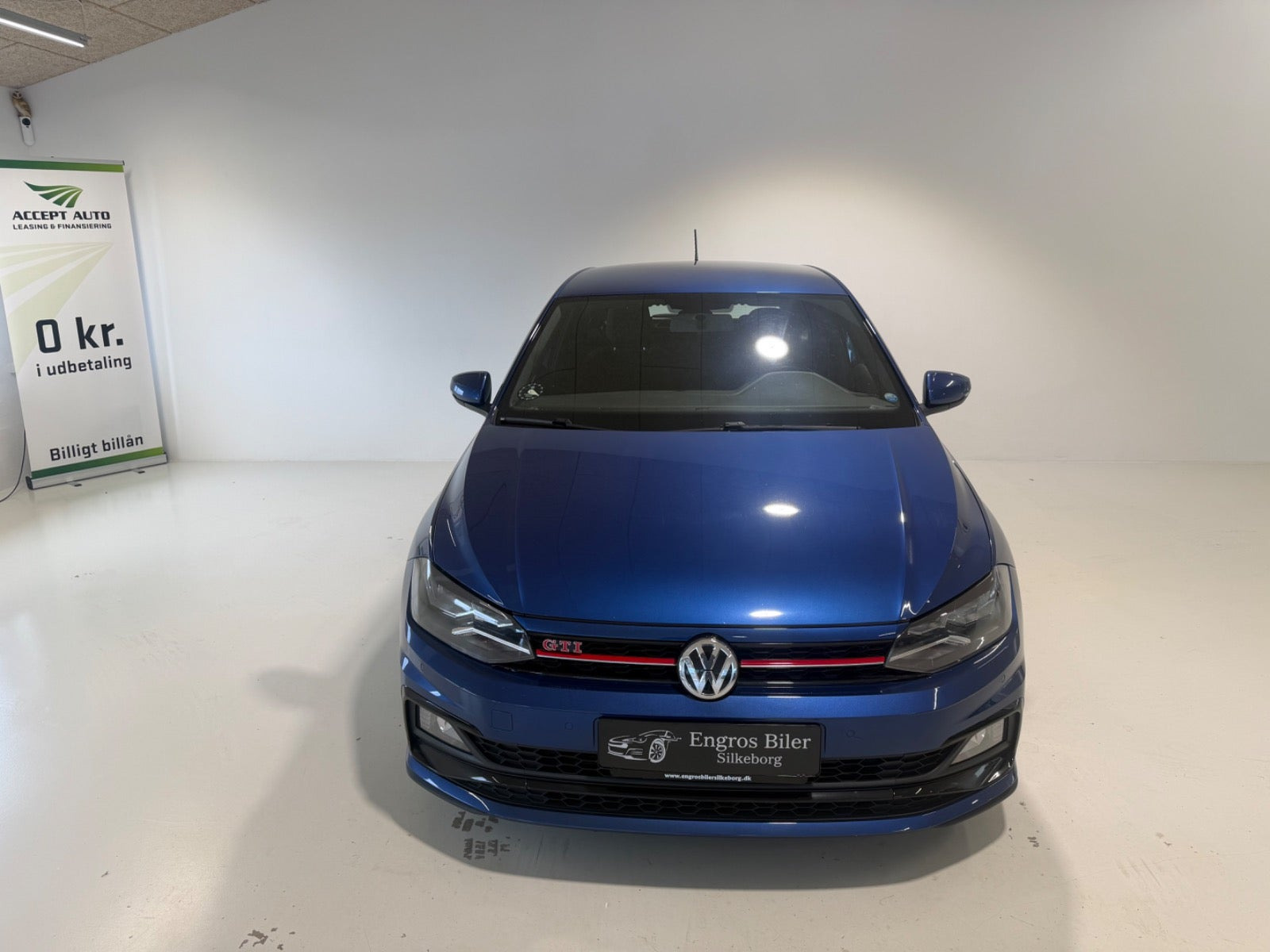 Blå VW Polo fra 2018